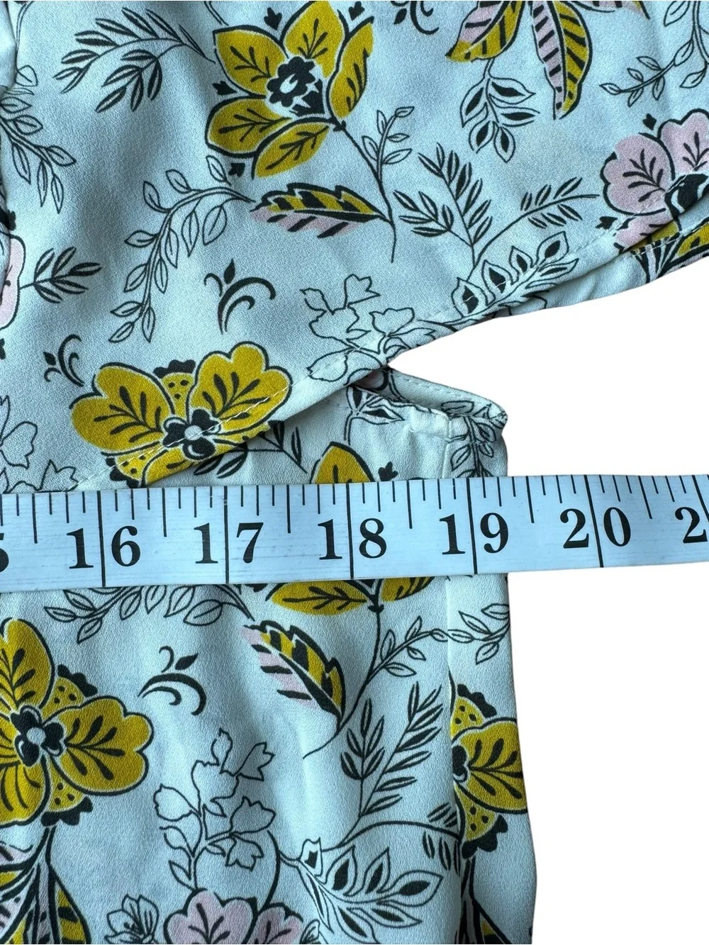 LOFT white floral